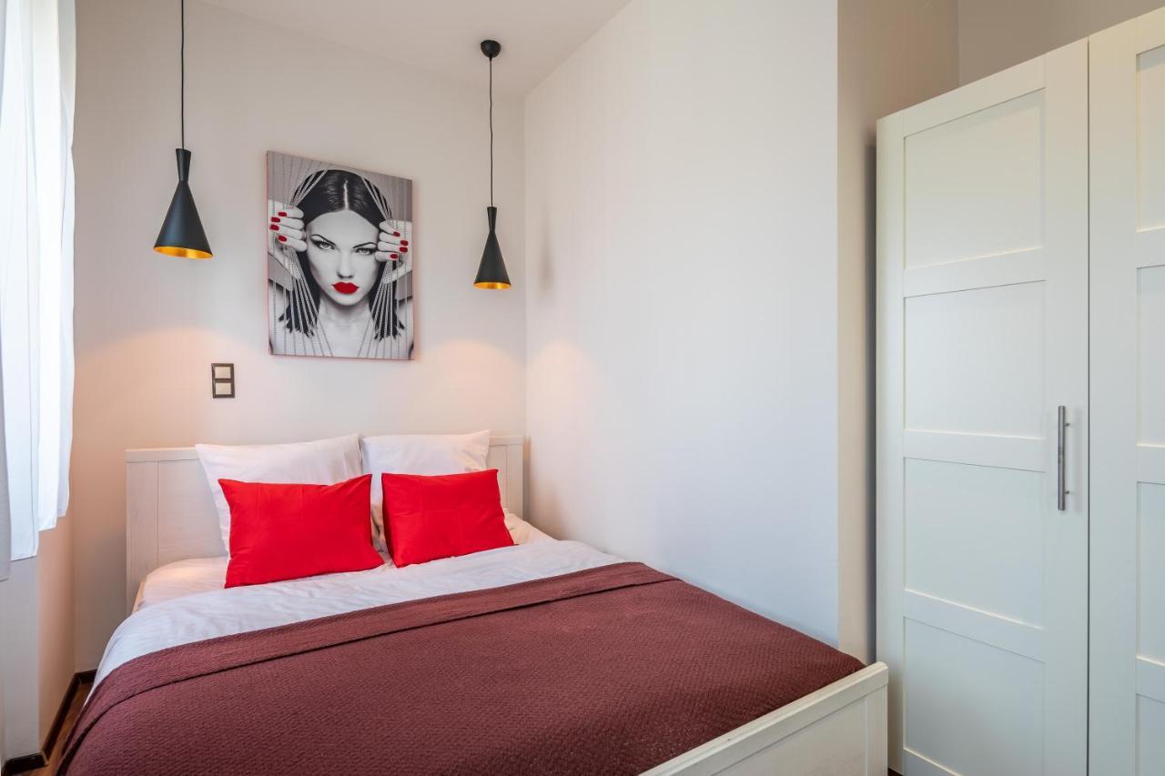 Apartament Two Bedroom In Jewish Quarter