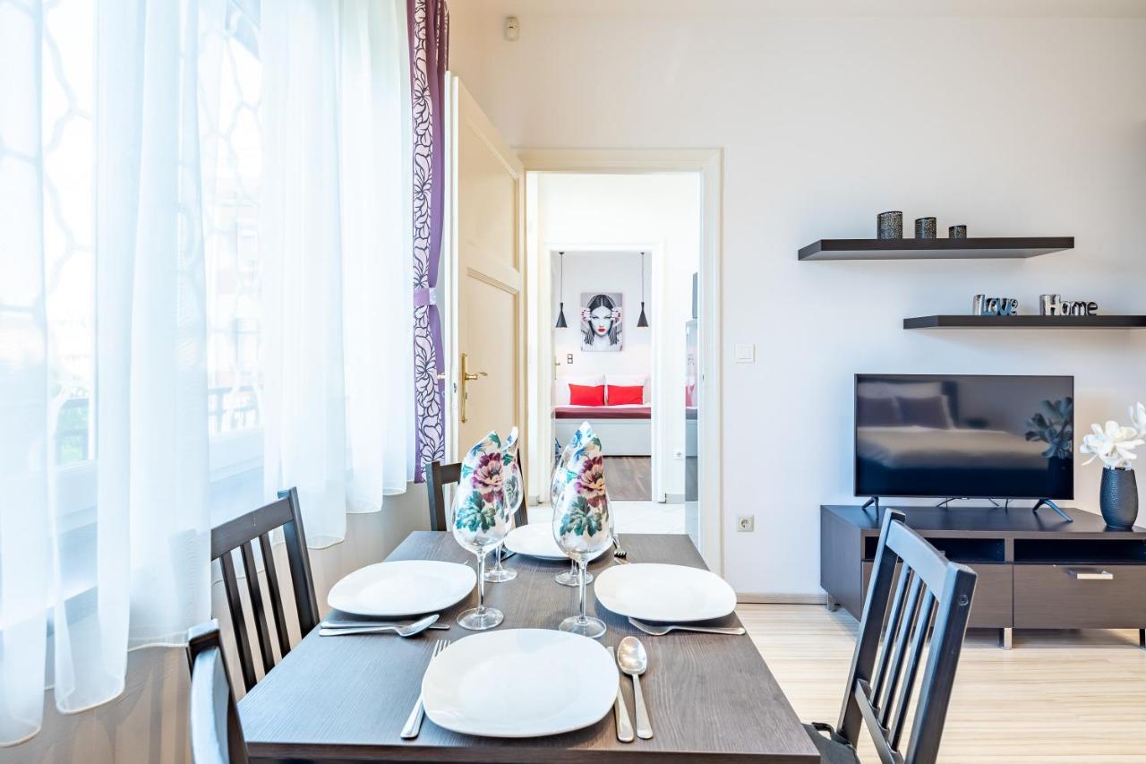 Two Bedroom In Jewish Quarter Apartament